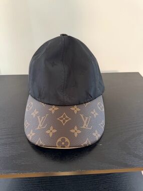 Louis Vuitton Black Nylon Cap with Brown Monogram Brim